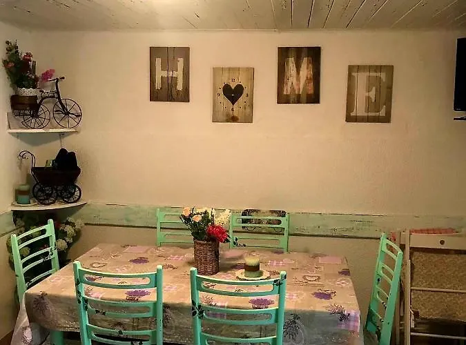 Holiday Listesi Сasa de vacaciones *