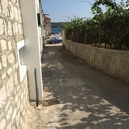 Holiday Listeši 度假居 特罗吉尔